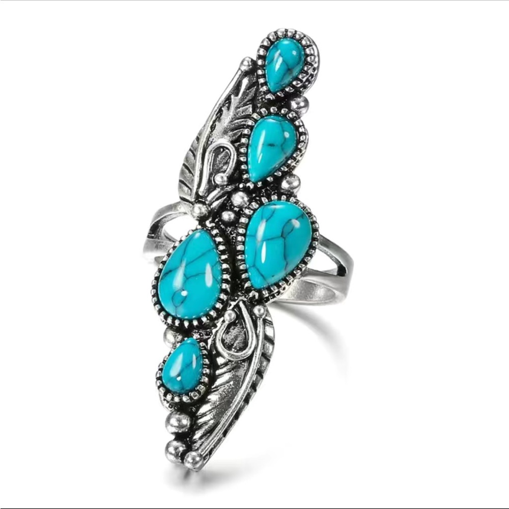 Vintage Large Design Silver and Turquoise Ring